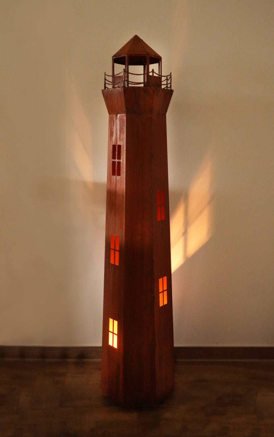 Garten Leuchtturm Metall Edelrost 130 cm – Maritime Deko für Außen & Innen