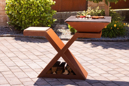 Edelrost Grill Feuerstelle X Holzkohlegrill mit Plancha