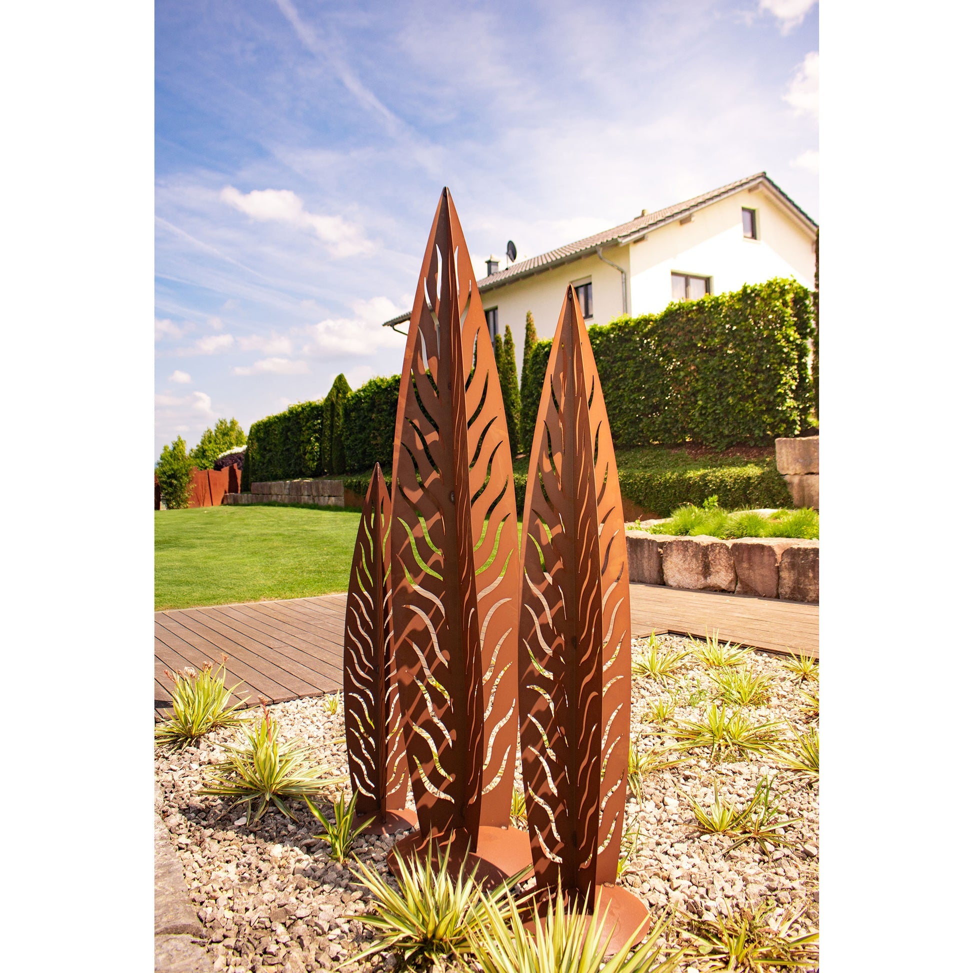 Skulptur Weidenblatt Edelrost Gartenkunst Gartendeko Modern Metallskulptur