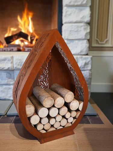 Feuerholzregal aus Metall in Tropfenform, Robust, witterungsbeständig & stilvoll