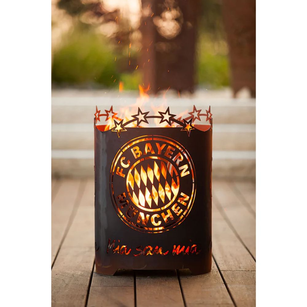 FC Bayern Feuerkorb rund - Mia san Mia im 5 Sterne Edelrost Design Feuerstelle