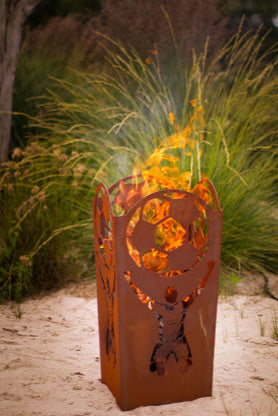 Feuerkorb Fußball aus Metall Feuerstelle Edelrost für Fußballfans Gartendeko