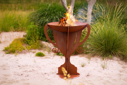 Flammenständer Pokal aus Metall, Feuerschale Feuerkorb Edelrost Gartendeko