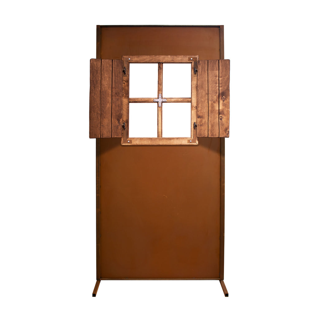 Elegante Sichtschutzwand aus Metall mit Edelrost Patina und einem integrierten Holzfenster ohne Motiv, ideal für Privatsphäre im Garten.
