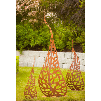 Skulptur aus Edelrost mit Blätter Motiv Gartendeko Gartenfigur aus Rost