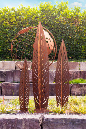 Skulptur Weidenblatt Edelrost