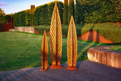 Skulptur Weidenblatt Edelrost