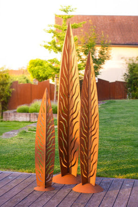 Skulptur Weidenblatt Edelrost