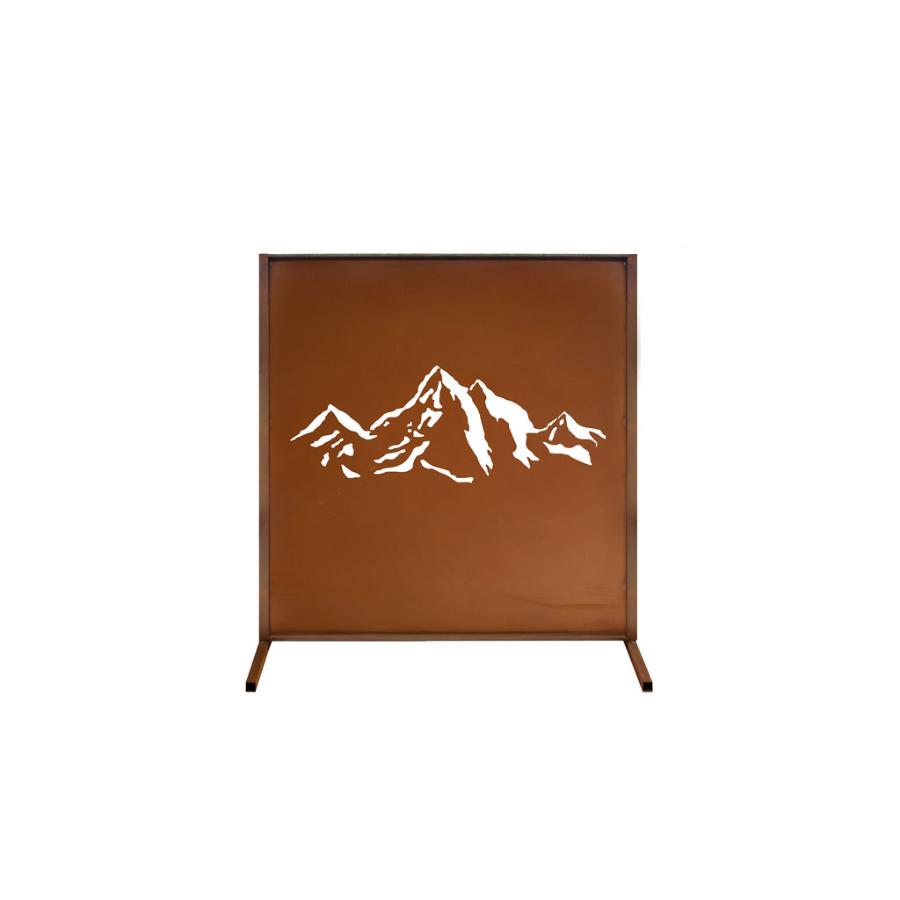 Das Zaunelement Trennwand aus Edelrost in der Gebirgs-Ausführung zeigt eine robuste und dekorative Sichtschutzwand, die aus hochwertigem Edelroststahl gefertigt ist. 