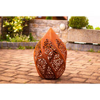 „Romantisches Windlicht Rosentraum aus Metall mit Edelrost-Patina, ideal für die Dekoration von Garten oder Terrasse“