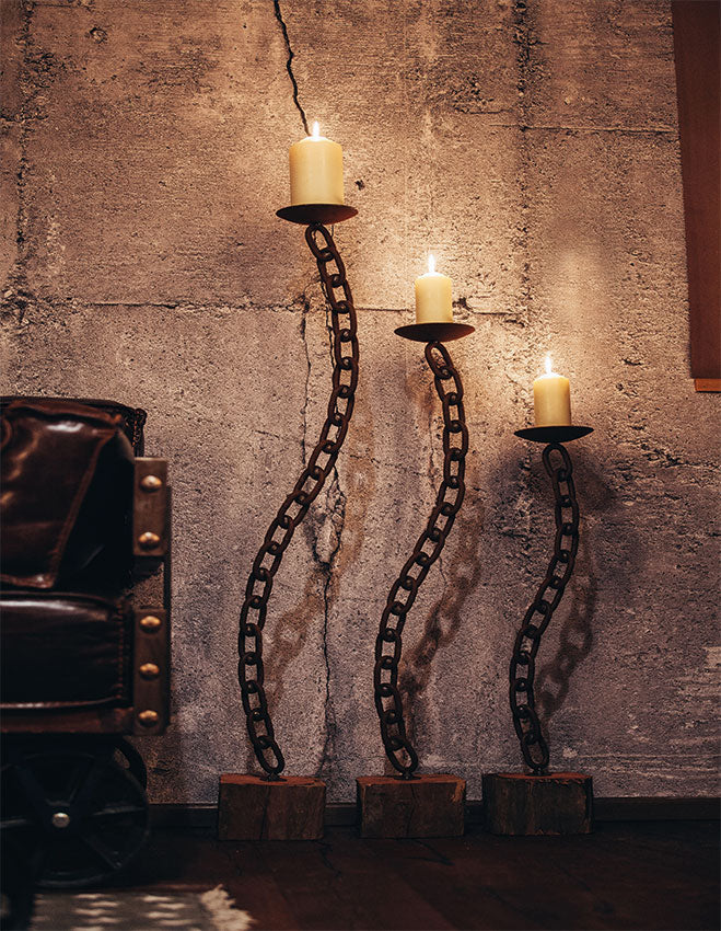 Kerzenständer Kette geschwungen aus Metall im Edelrostdesign Wohndeko Rostdeko
