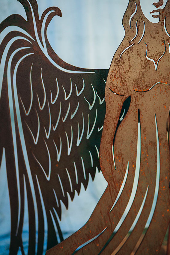 "Engel Belladonna mit Flügel" Edelrost Engelskulptur Cortenstahl Rost Deko