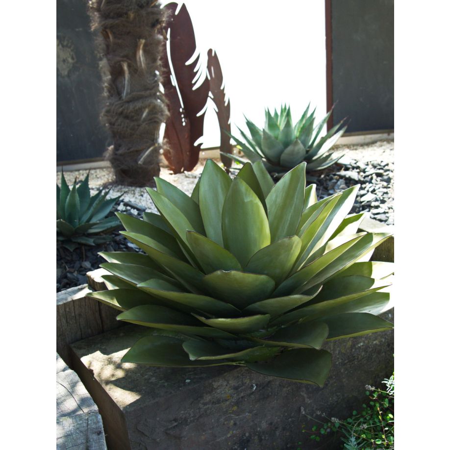 Gartenoase Agave Exklusive Dekoskulptur aus Eisen in 3 verschiedenen Größen
