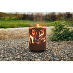 Feuerkorb aus Metall mit Hirsch Motiv im Edelrost Design Feuersäule Feuerstelle