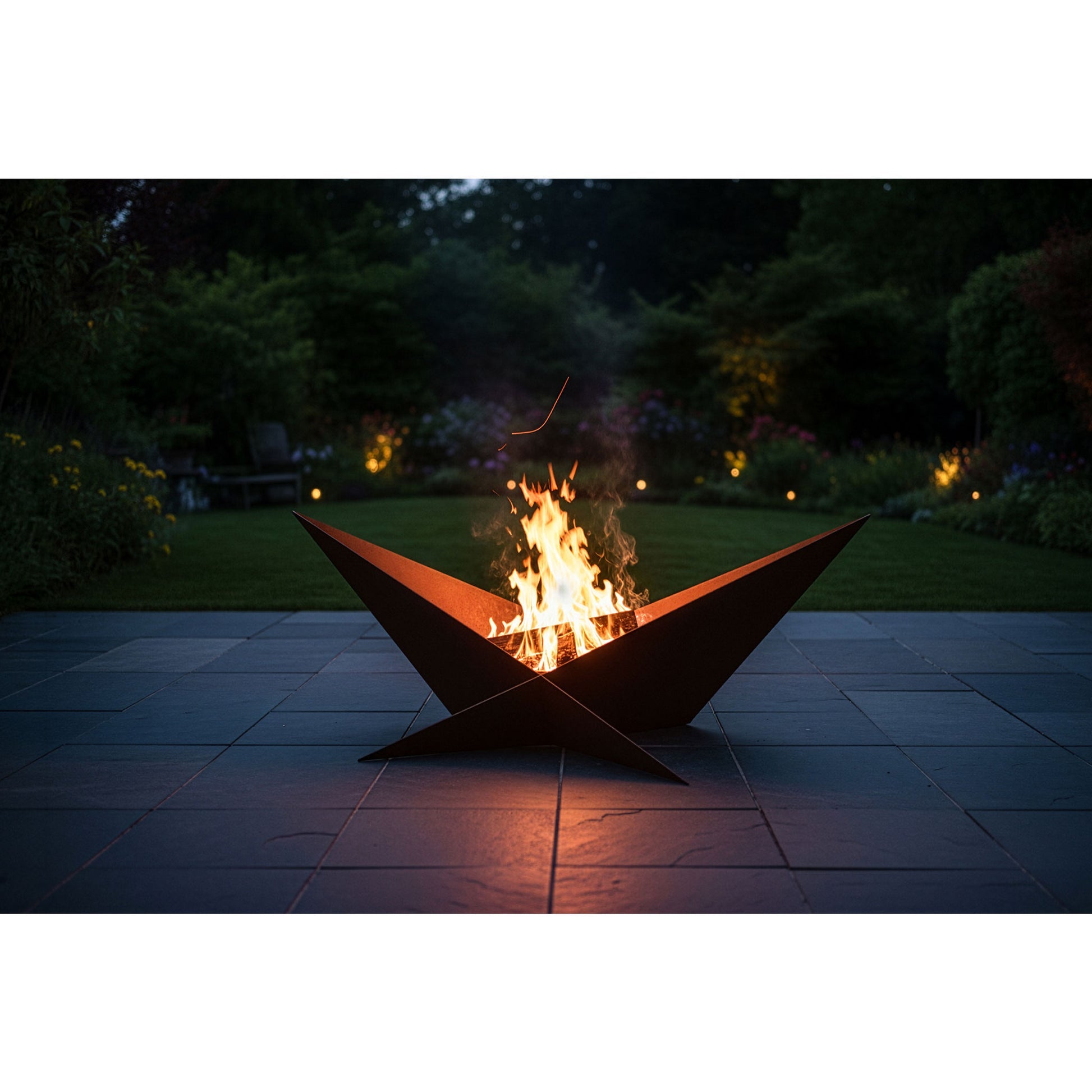 Feuerstelle Origami aus Edelrost – moderne Design-Feuerstelle 110×76×40 cm