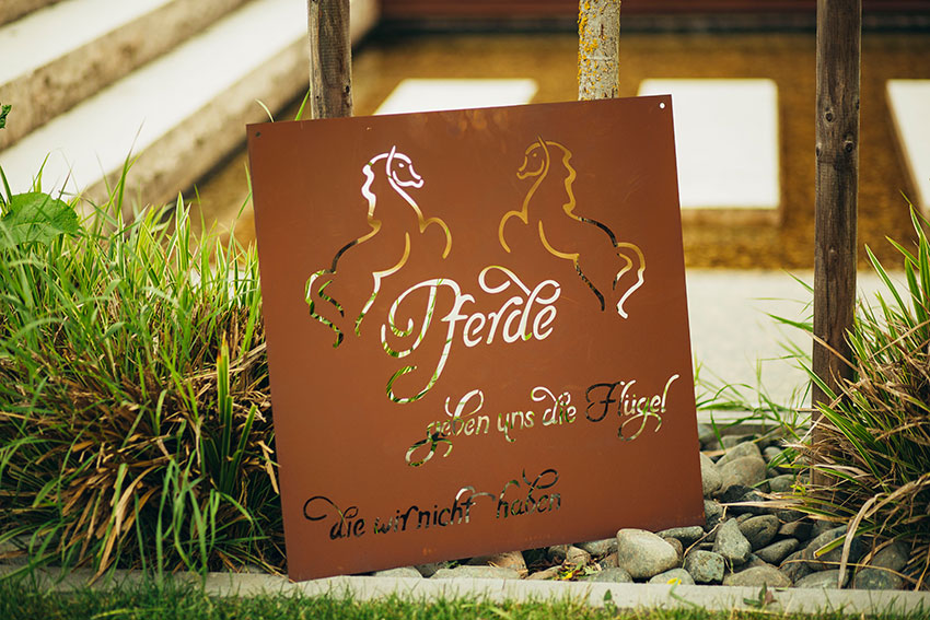 Edelrost Schild Gedichttafel - Pferde - Gartendeko Spruchschild Rost Deko Pferde