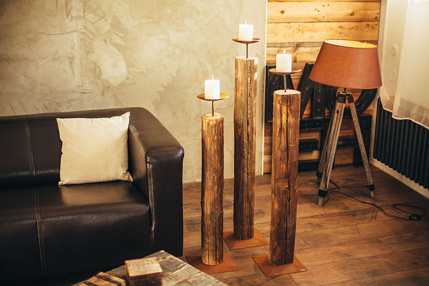 Kerzenständer aus Holz mit Metallplatten aus Edelrost Wohndeko Rostdeko