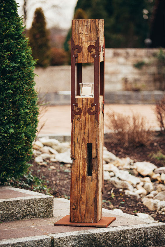 Holzlaterne aus alten Balken, 100 % Handarbeit, Kerzenhalter Holz Metall