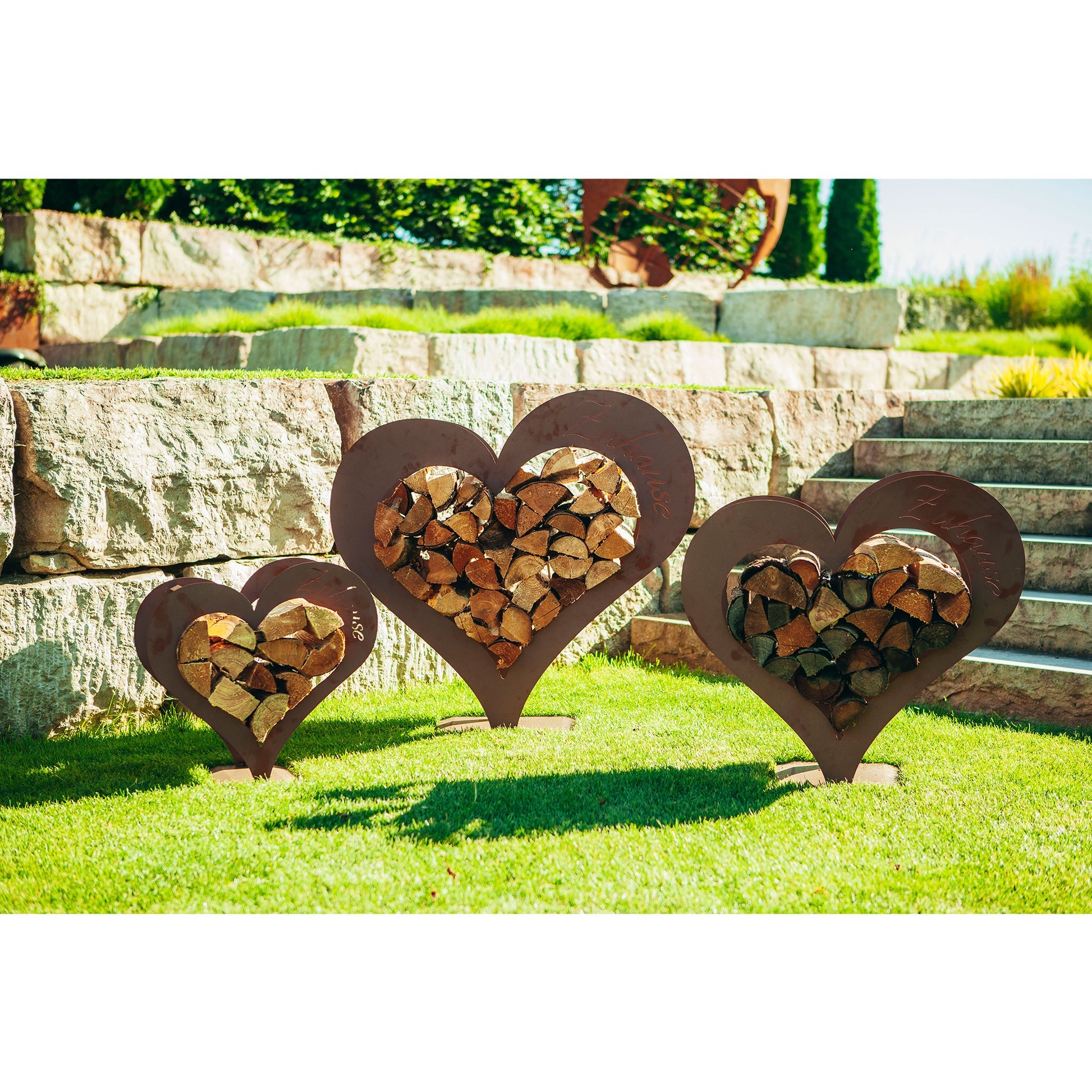 Holzlege aus Metall Herz Zuhause - Kaminholz-Herz Rost für Innen- und Außenbereich