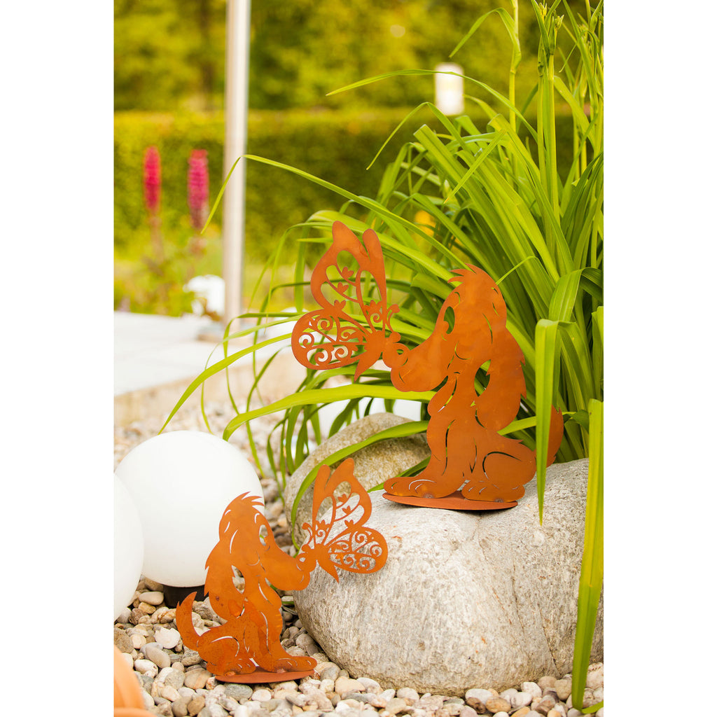 Tierfigur Metall - Hund mit Schmetterling - Edelrost Deko Hundefreund
