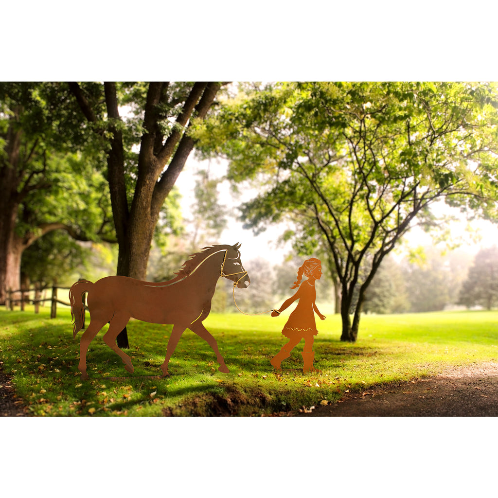 Metall Skulptur - Mädchen mit Pferd - Edelrost Tierfigur Pferdeliebhaber