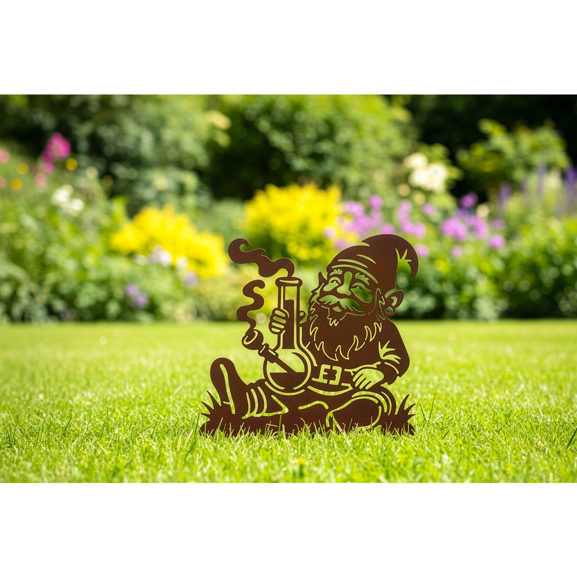 Party-Wichtel Set Bier, Whiskey & Bong – Edelrost Figuren auf Platte (3-teilig)