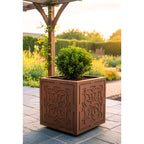 Pflanztrog Cubus Barock aus Metall – Edelrost Pflanzkübel 40×40×42 cm