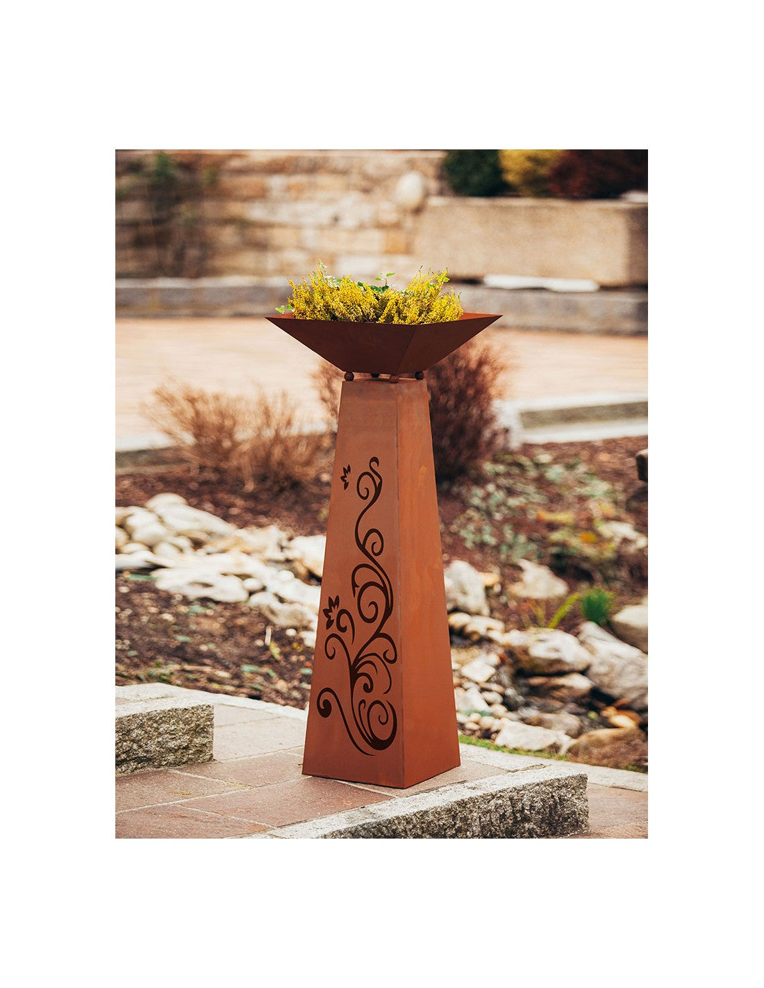 Pflanzsäule Rost Optik Trapez – Flower mit Ornamentmuster Säule Dekosäule