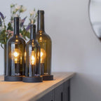 2IN1 Tischleuchte & Windlicht BORDEAUX FLASCHE - Innovatives Design